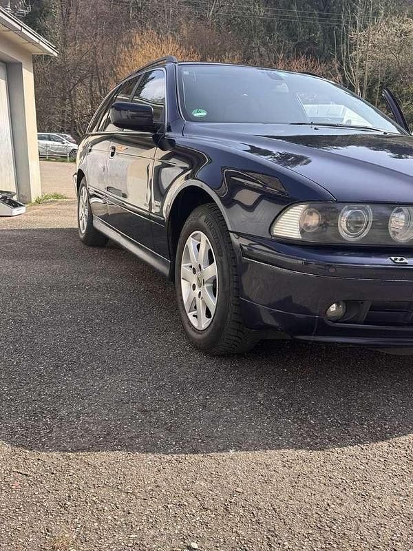 Gebraucht BMW 523 170 PS (125 kW) 2002 Kombi
