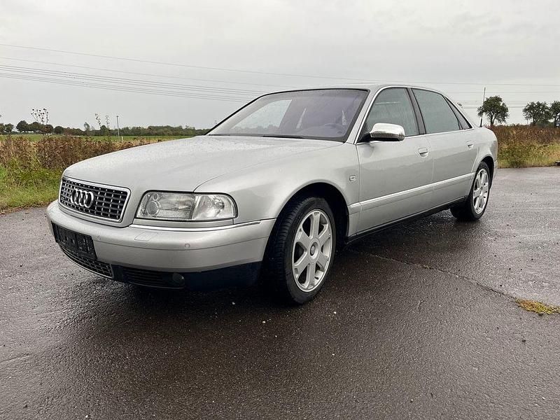 Gebraucht Audi S8 Comfort 310 PS (228 kW) 2001 Silber Limousine