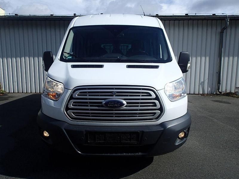 Gebraucht Ford Transit 125 PS (91 kW) 2017 Weiß Van / Kleinbus