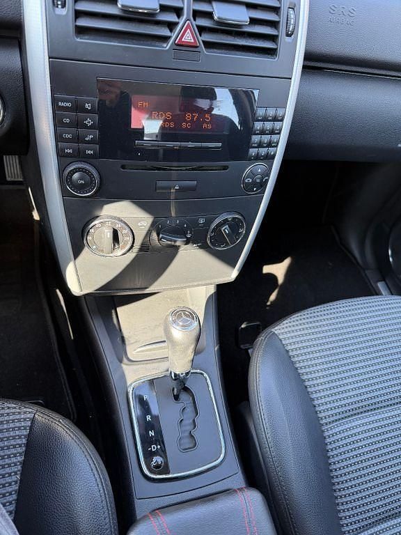 Gebraucht Mercedes A150 95 PS (69 kW) 2005 Silber Limousine