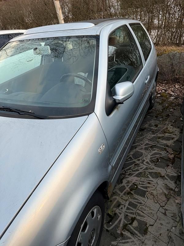 Gebraucht VW Polo 60 PS (44 kW) 2001 Grau Kleinwagen
