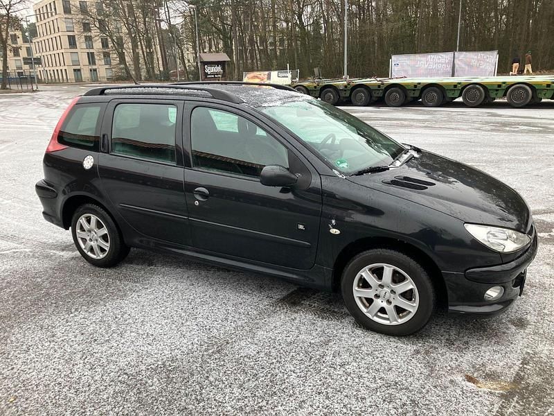 Gebraucht Peugeot 206 75 PS (55 kW) 2007 Schwarz Kombi