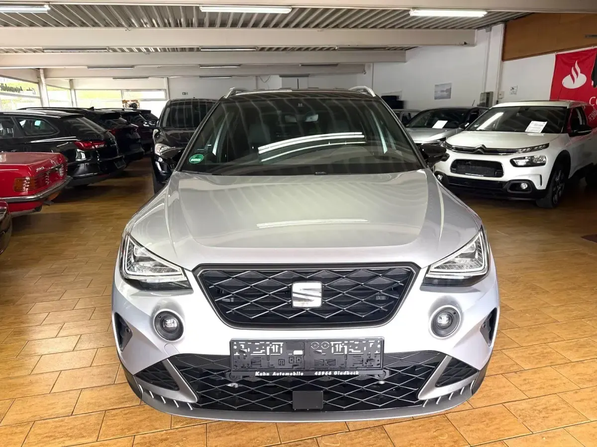 Gebraucht Seat Arona 116 PS (85 kW) 2024 Silber SUV