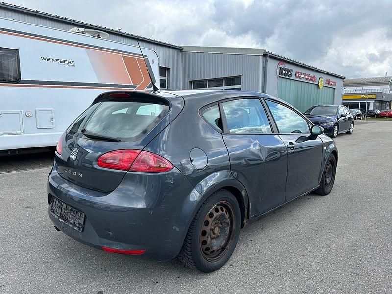 Gebraucht Seat Leon Reference 102 PS (75 kW) 2006 Grau Kleinwagen