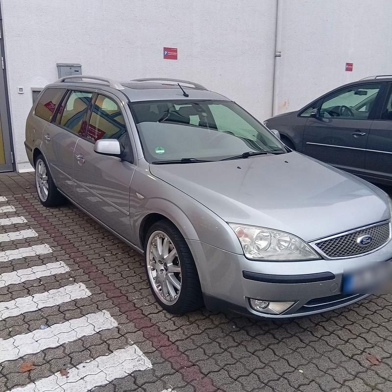 Gebraucht Ford Mondeo 145 PS (106 kW) 2005 Silber Kombi