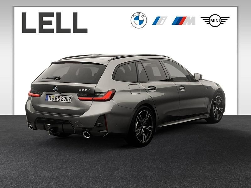 Neu BMW 330 M Sport 286 PS (210 kW) 2025 Grau Kombi