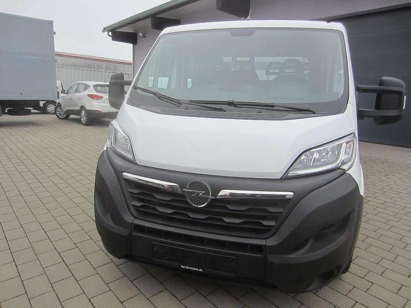 Gebraucht Opel Movano 140 PS (102 kW) 2023 Weiß Van
