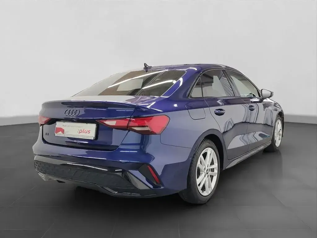 Gebraucht Audi A3 S-Line 150 PS (110 kW) 2025 Blau Limousine