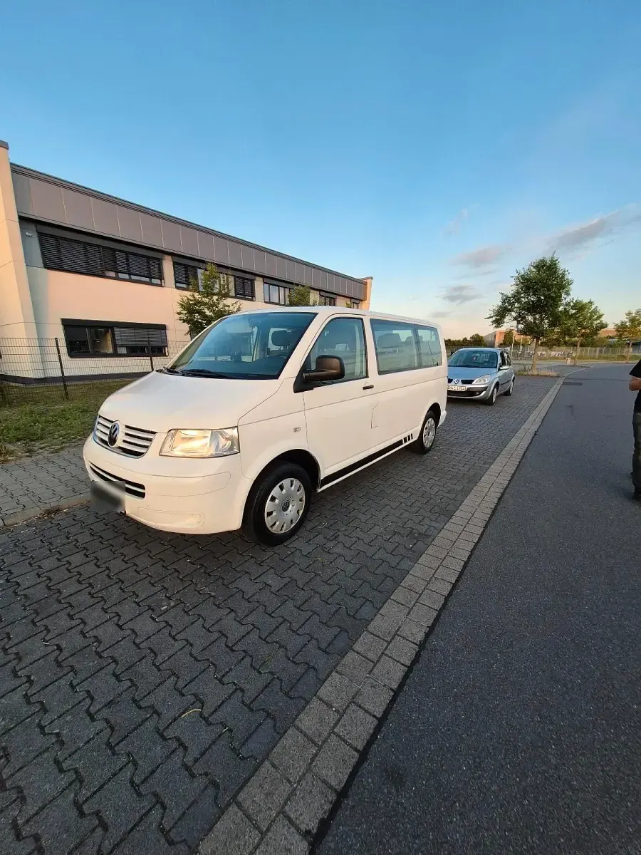 Gebraucht VW Caravelle 101 PS (74 kW) 2008 Van