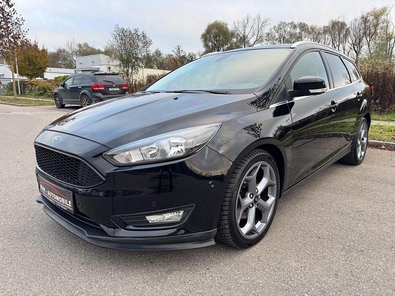 Iridiumschwarz metallic Gebraucht 2016 Ford Focus Titanium Kombi | 7.990 € (Guter Preis) - Bild 1/4