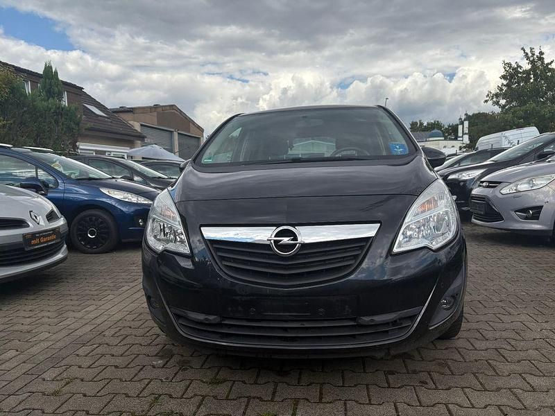 Gebraucht Opel Meriva 101 PS (74 kW) 2012 Schwarz Van / Kleinbus