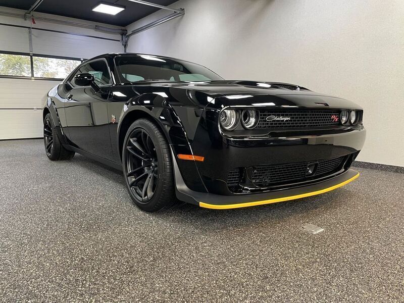 Schwarz Neu 2025 Dodge Challenger Coupé | 63.600 € (Superpreis) - Bild 1/4