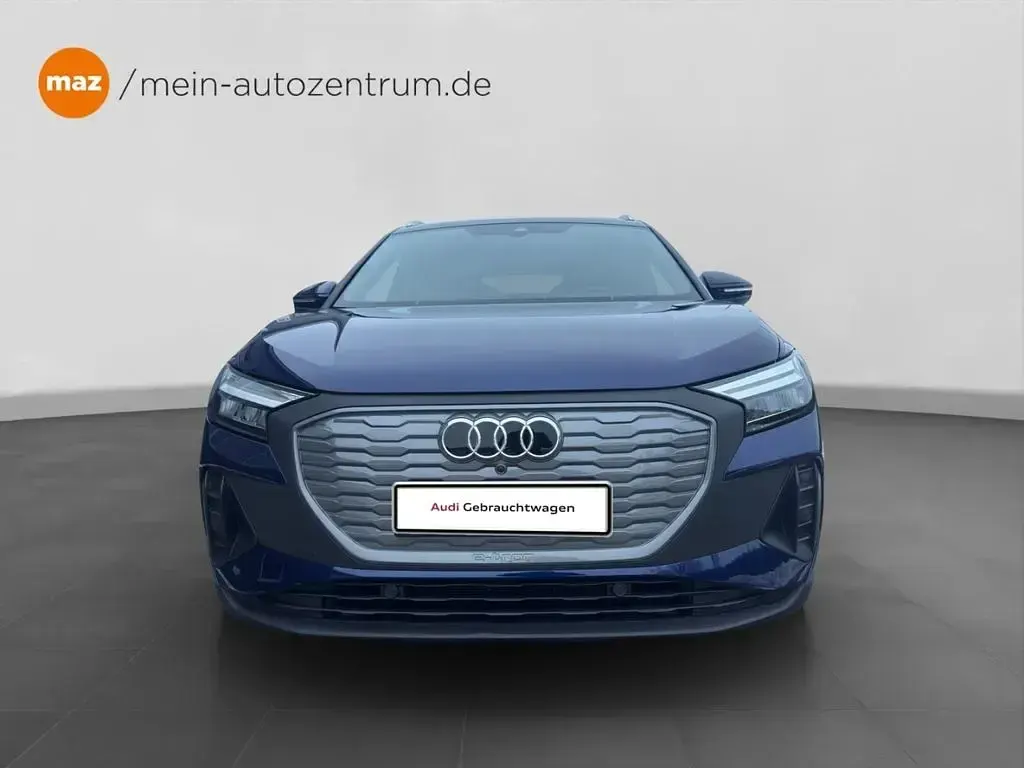 Gebraucht Audi Q4 e-tron Comfort 194 kW (265 PS) 2022 Navarrablau metallic SUV