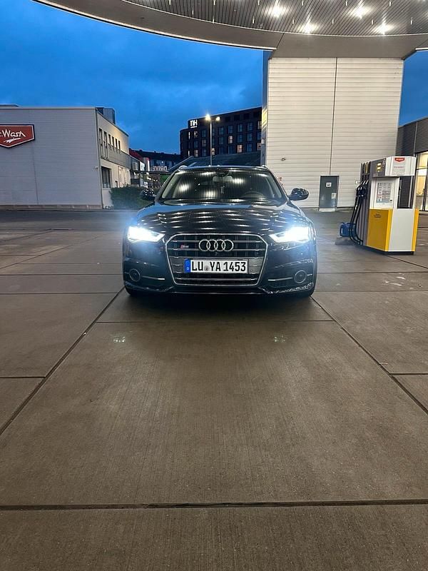 Gebraucht 2017 Audi S6 Kombi | 29.500 € (Fairer Preis) - Bild 1/4