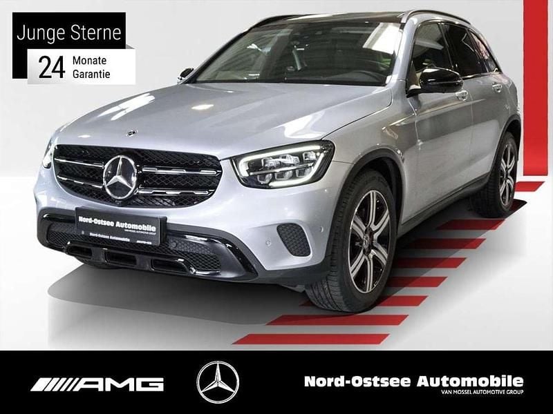 Metalliclack hightechsilber Gebraucht 2022 Mercedes GLC220 Night SUV | 41.290 € (Guter Preis) - Bild 1/4