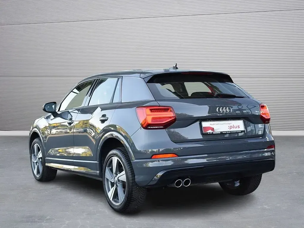 Gebraucht Audi Q2 S-Line 190 PS (139 kW) 2021 Grau SUV