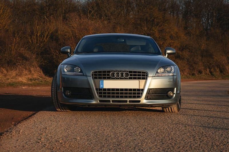 Gebraucht Audi TT Comfort 200 PS (147 kW) 2007 Grau Coupé