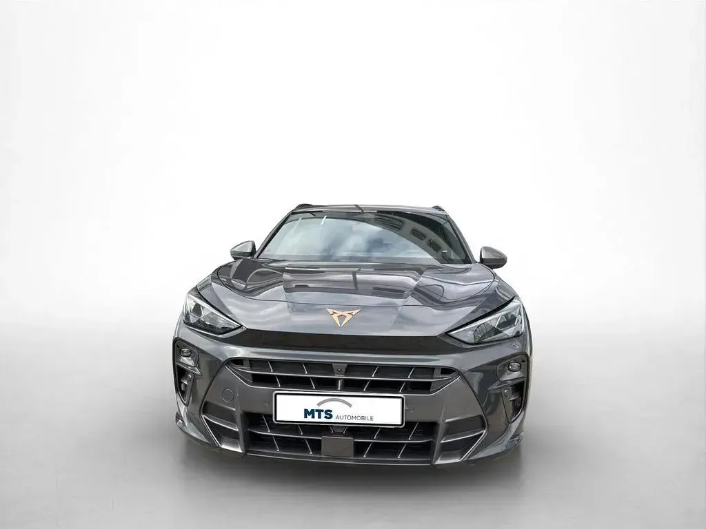 Neu Cupra Terramar 150 PS (110 kW) 2025 Grau SUV