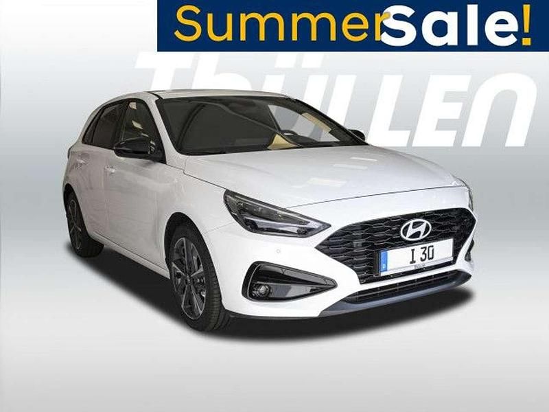 Weiß Neu 2024 Hyundai i30 Advantage Limousine | 19.990 € (Superpreis) - Bild 1/3