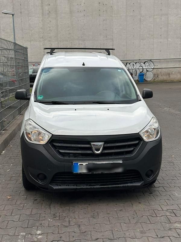 Weiß Gebraucht 2016 Dacia Dokker Express Van | 2.990 € (Superpreis) - Bild 1/4