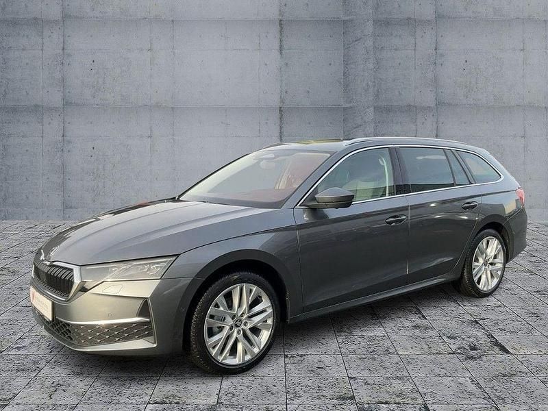 Grau Neu 2025 Skoda Octavia Selection Kombi | 38.470 € (Teuer) - Bild 1/4
