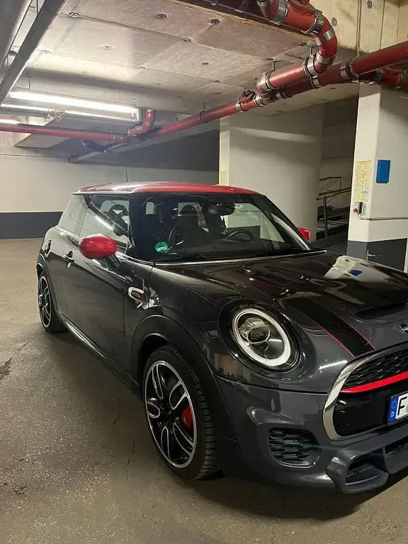 Gebraucht Mini John Cooper Works 231 PS (169 kW) 2019 Grau Kleinwagen