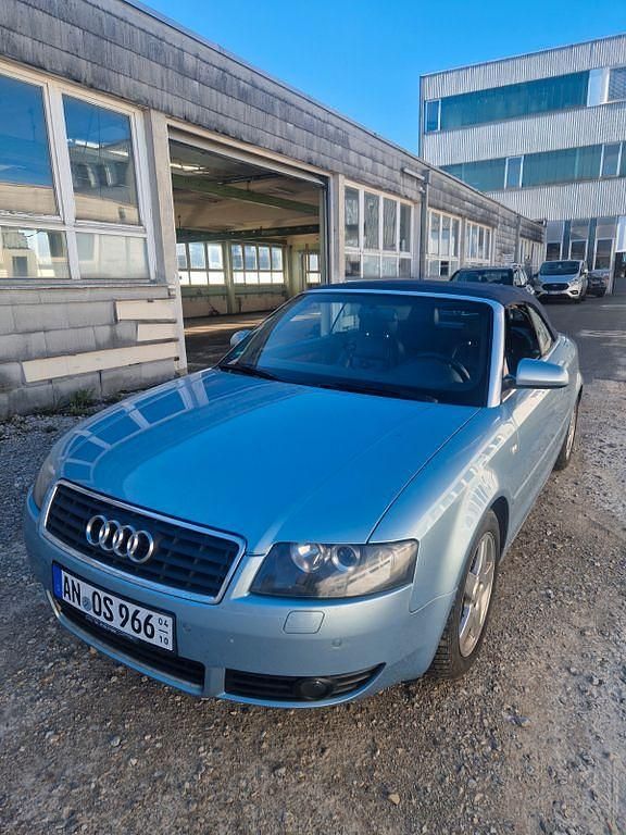 Blau Gebraucht 2003 Audi A4 Cabriolet Sport Cabrio | 3.390 € - Bild 1/4