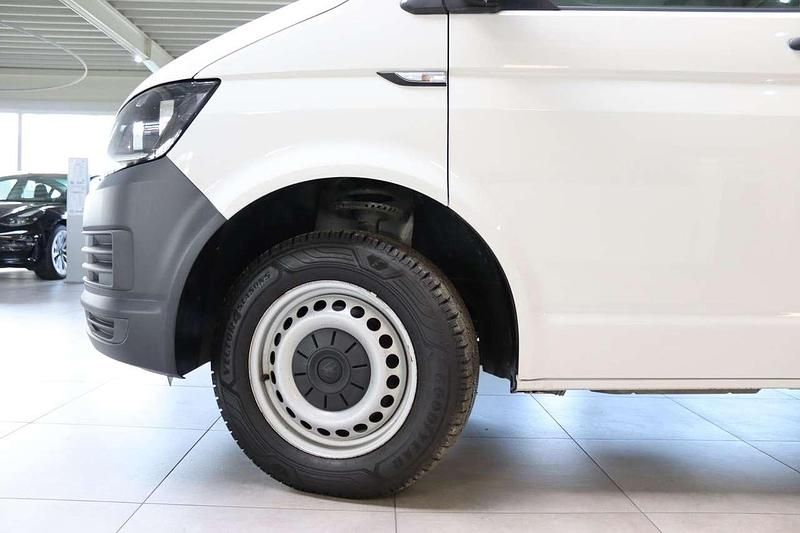 Gebraucht VW Transporter 114 PS (83 kW) 2019 Candyweiß Van