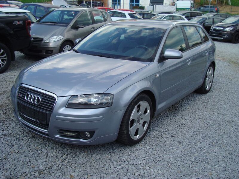 Silber Gebraucht 2006 Audi A3 Sportback S-Line Kleinwagen | 2.650 € (Fairer Preis) - Bild 1/4