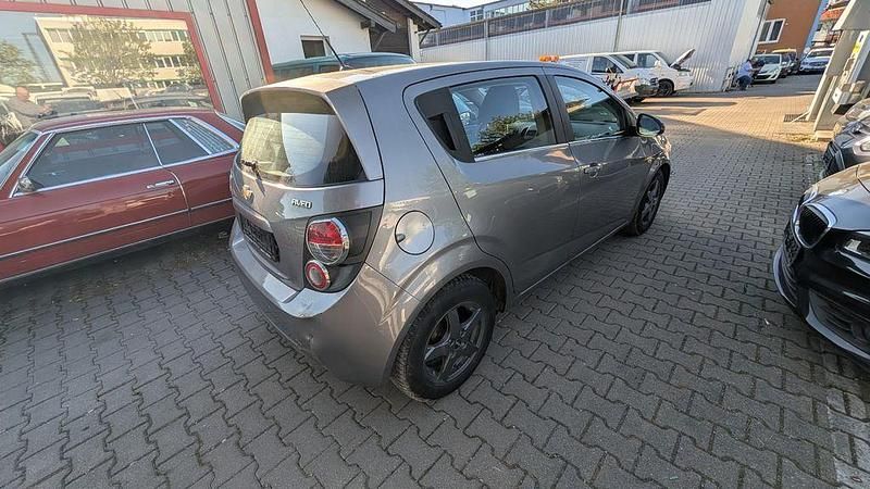 Używany Chevrolet Aveo LT 86 KM (63 kW) 2012 Szary Hatchback