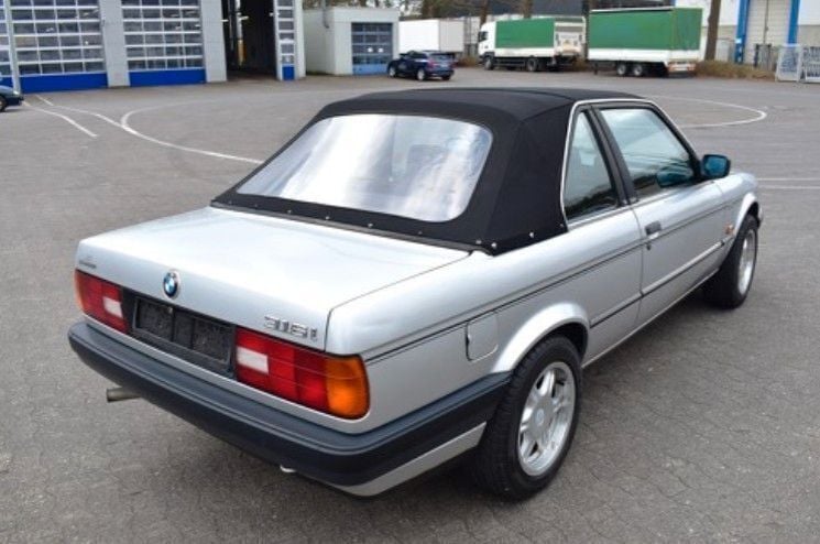 Gebraucht BMW 316 102 PS (75 kW) 1992 Silber Cabrio
