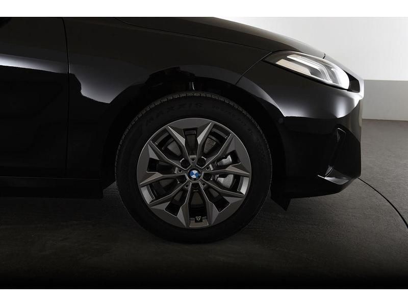 Gebraucht BMW 120 Performance 156 PS (114 kW) 2024 Schwarz Kleinwagen