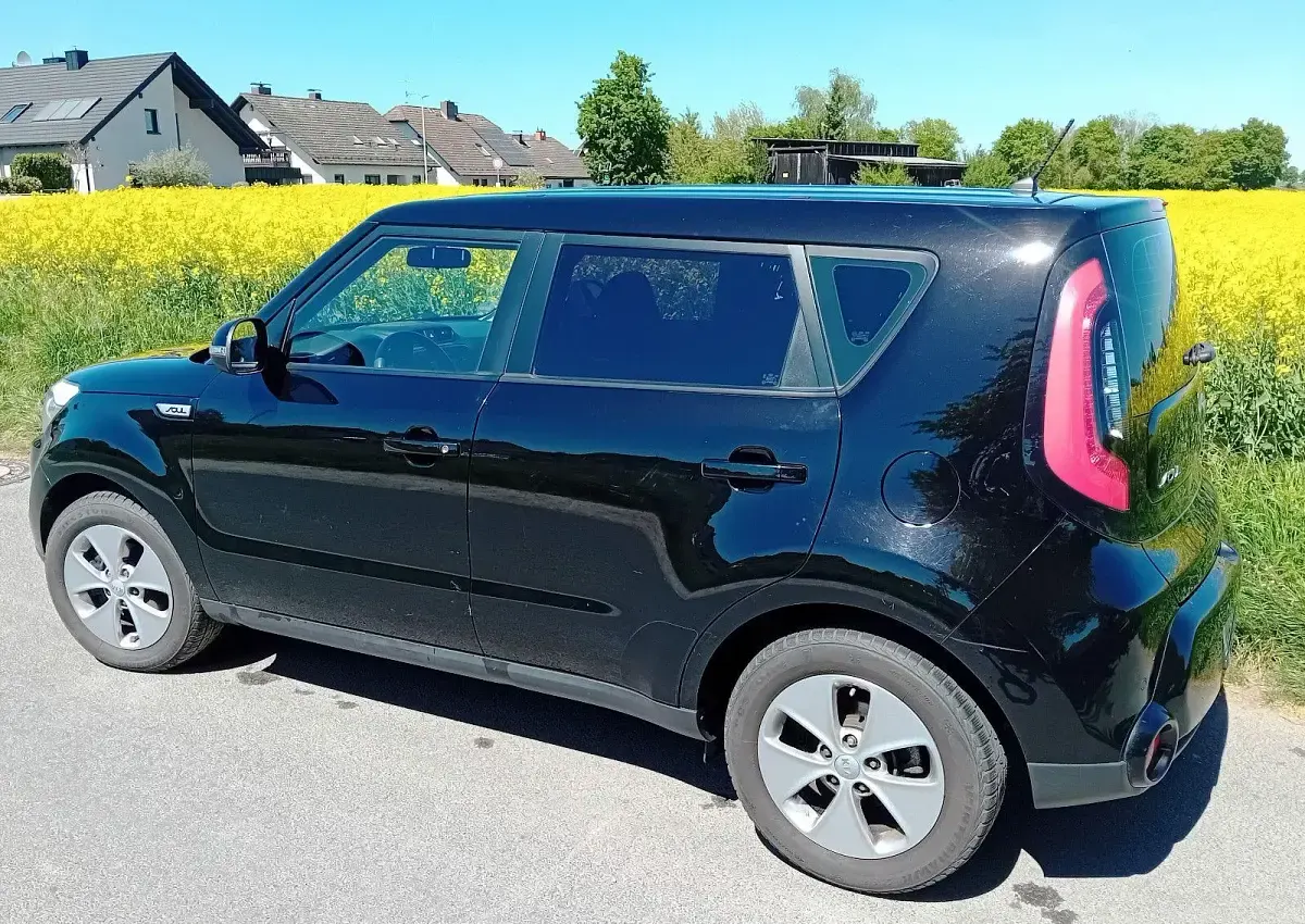 Gebraucht Kia Soul Edition 7 132 PS (97 kW) 2014 Schwarz SUV