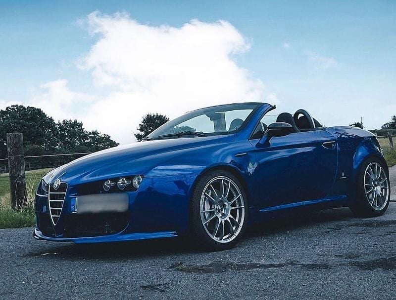 Blau Gebraucht 2007 Alfa Romeo Spider Cabrio | 18.900 € (Etwas zu teuer) - Bild 1/4