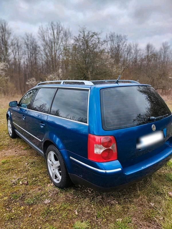 Gebraucht VW Passat 193 PS (141 kW) 2003 Blau Kombi