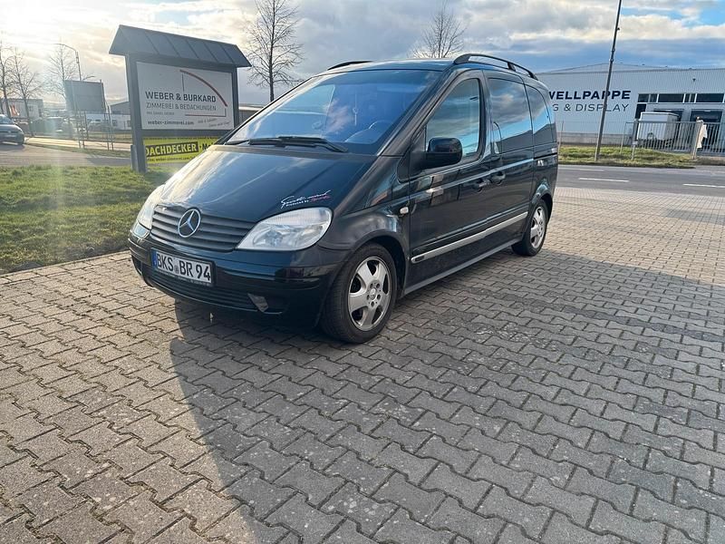 Gebraucht Mercedes Vaneo 102 PS (75 kW) 2004 Schwarz Van / Kleinbus