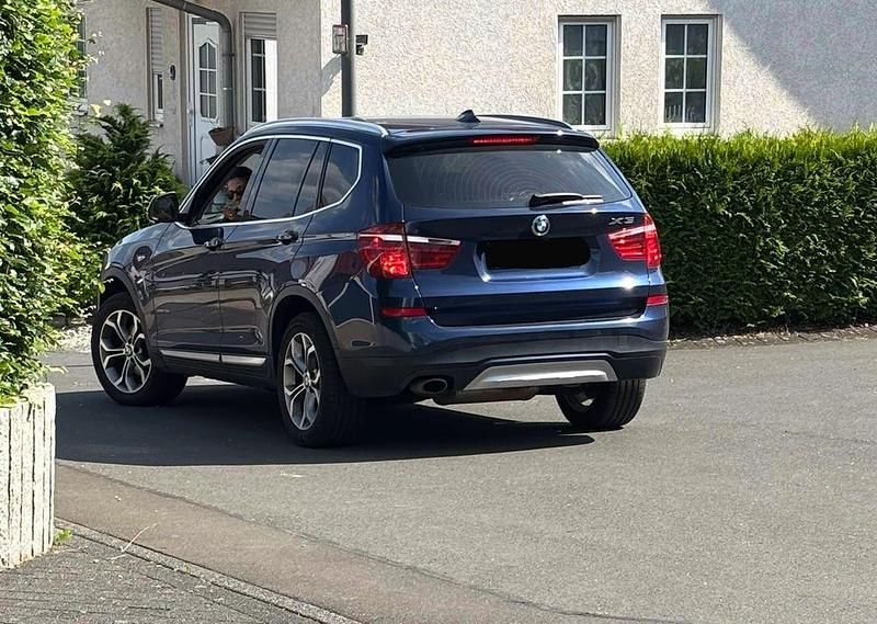 Gebraucht BMW X3 Exclusive 190 PS (139 kW) 2016 Blau SUV