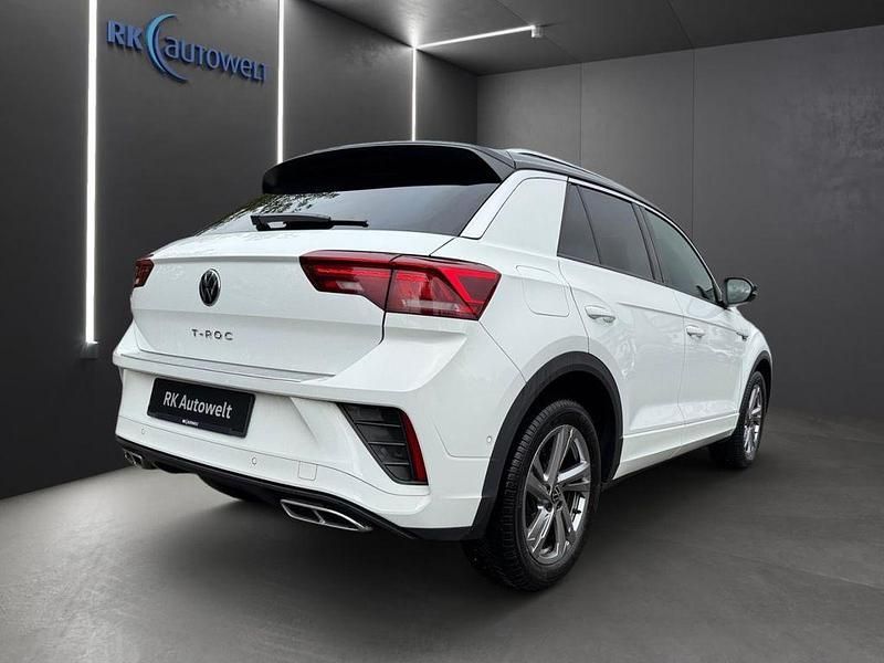 Second-hand VW T-Roc R-line 110 CP (80 kW) 2023 Alb SUV