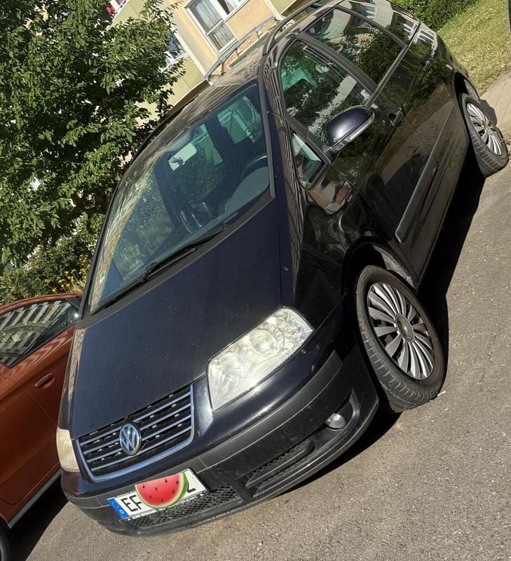 Blau Gebraucht 2005 VW Sharan Van / Kleinbus | 3.000 € - Bild 1/2