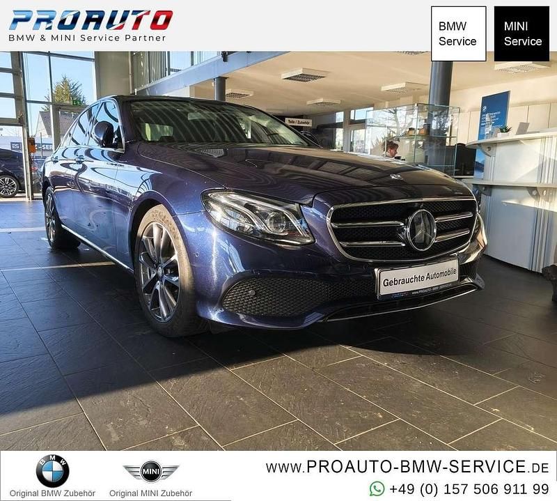 Gebraucht Mercedes E350 258 PS (189 kW) 2017 Cavansitblau  lack Limousine