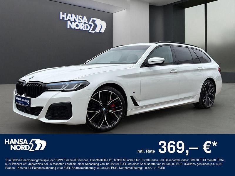 Weiss Gebraucht 2023 BMW 520 M Sport Kombi | 40.450 € (Teuer) - Bild 1/4