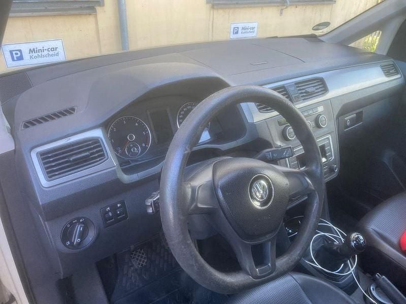 Beige Gebraucht 2017 VW Caddy Maxi Van / Kleinbus | 7.300 € - Bild 1/4