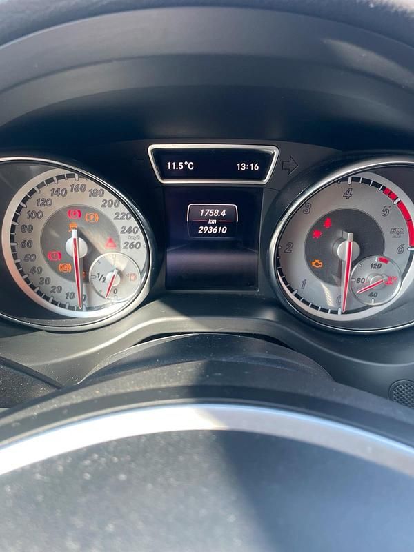 Gebraucht Mercedes CLA200 136 PS (100 kW) 2014 Grau Limousine