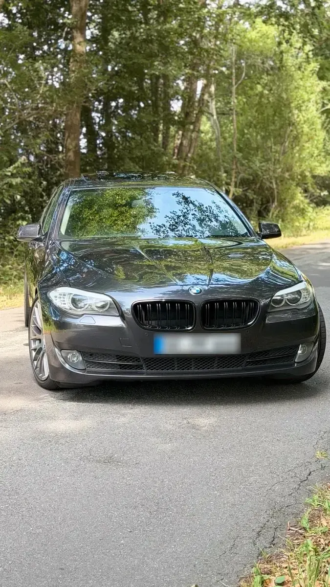 Gebraucht BMW 523 204 PS (150 kW) 2011 Andere farben Limousine