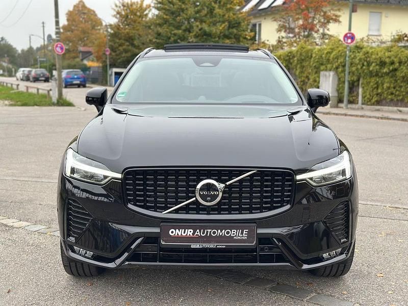 Gebraucht Volvo XC60 Ultimate 250 PS (183 kW) 2022 Schwarz SUV