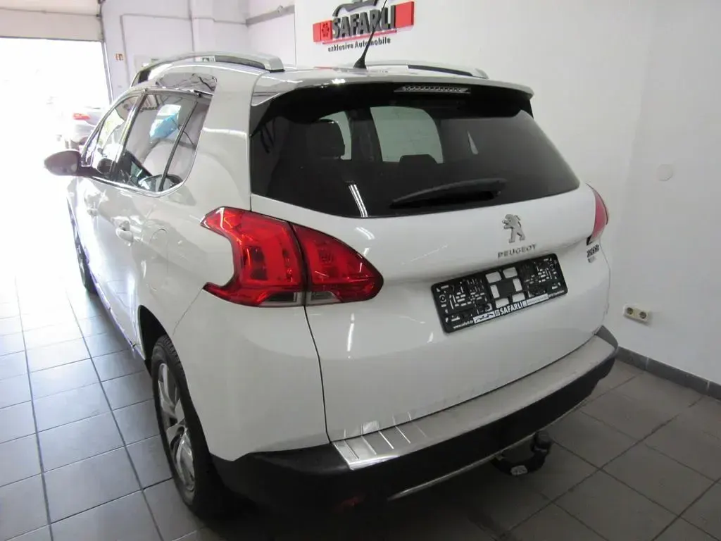 Gebraucht Peugeot 2008 Allure 92 PS (67 kW) 2015 Weiß SUV