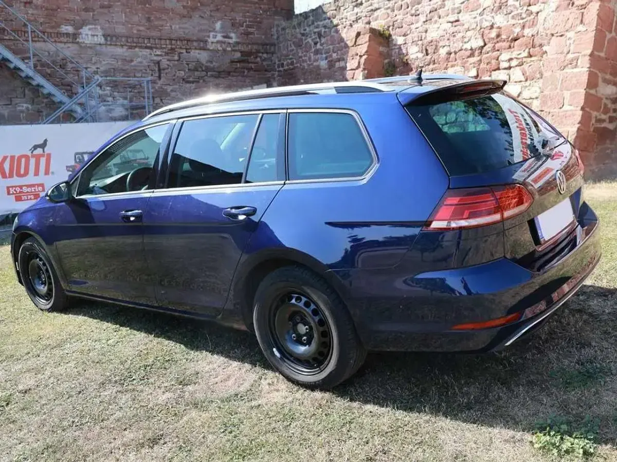 Gebraucht VW Golf VII Join 150 PS (110 kW) 2018 Atlantic blue metallic Kombi