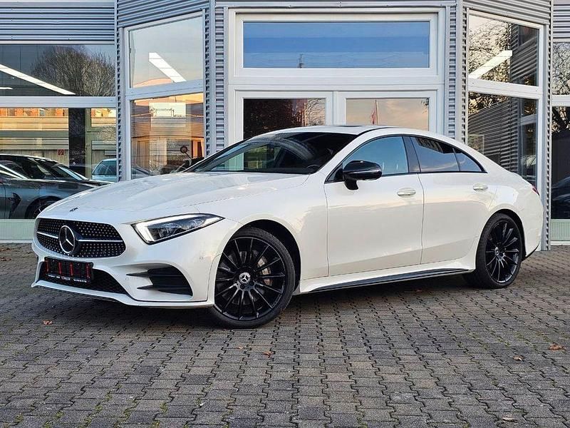 Weiß Gebraucht 2021 Mercedes CLS400 AMG Limousine | 52.900 € (Guter Preis) - Bild 1/4