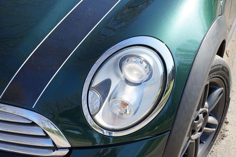 Usata Mini Cooper D 111 CV (81 kW) 2011 Verde Utilitaria