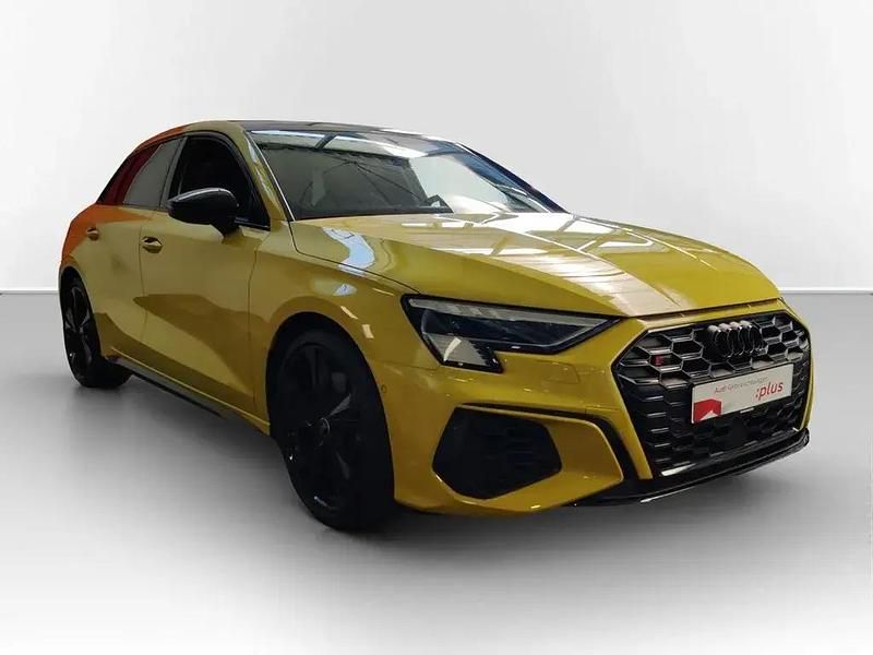 Gebraucht Audi S3 Ambiente 310 PS (228 kW) 2024 Gelb Limousine